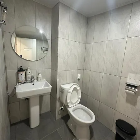 R Guesthouse Jongmyo Seoul Exterior photo